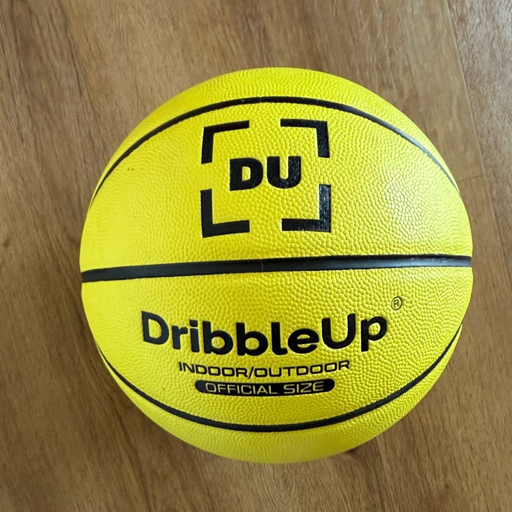 Dribble Up Smart Basketball